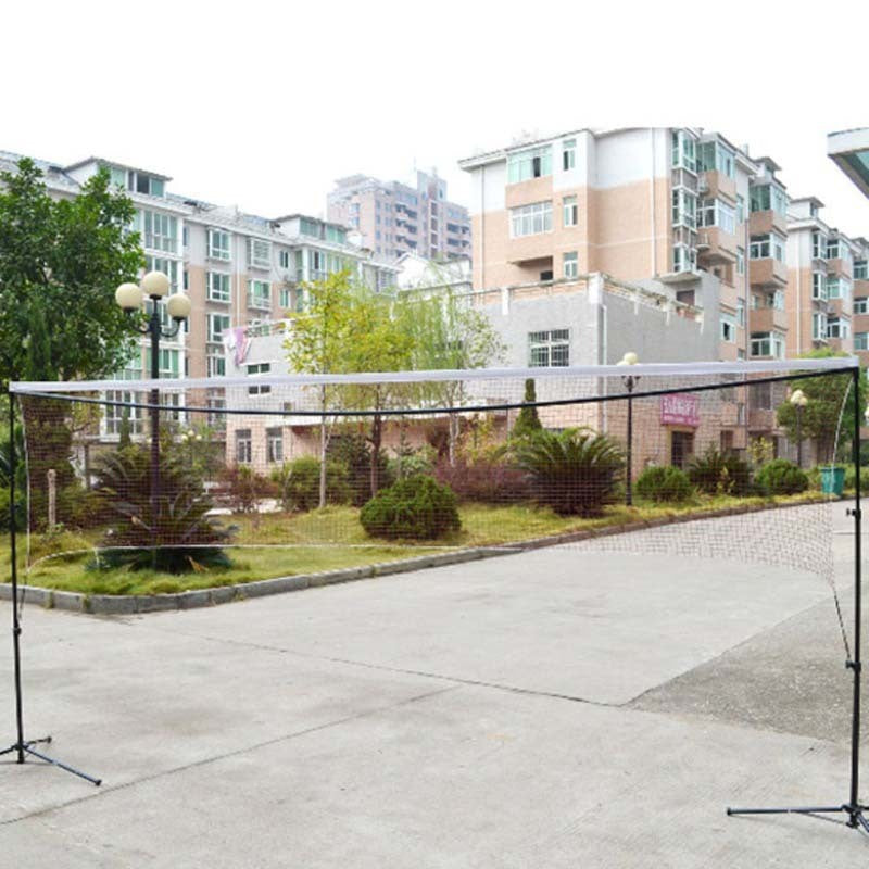 Convenient badminton net